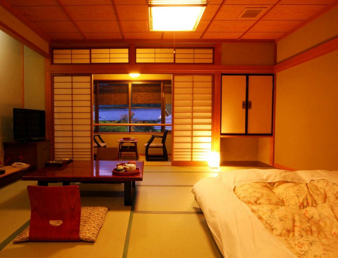 Hanagokoro Banki Takayama  Luaran gambar